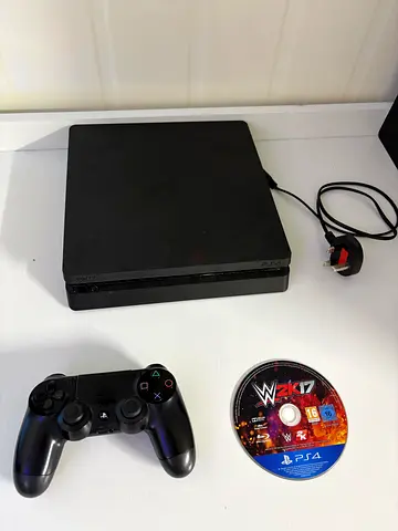 PS4 slim with 2k cd game