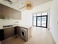 Huge terrace | 2 baths | U shape kitchen | Amazing view |