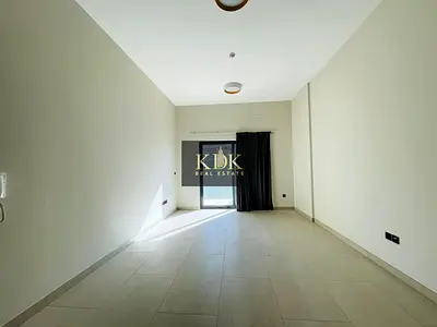 Attractive Design | 2 BHK + Storage | Grab Now