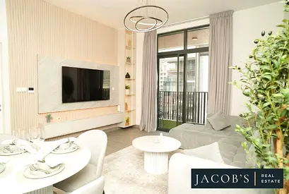 Pool view | Vacant | Fully furnished