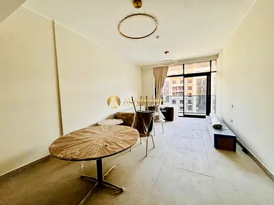 Best Deal | Specious | Near To Mall, Entry & Exit