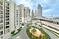 Huge Layout | Tranquil Living | Ideal for Family