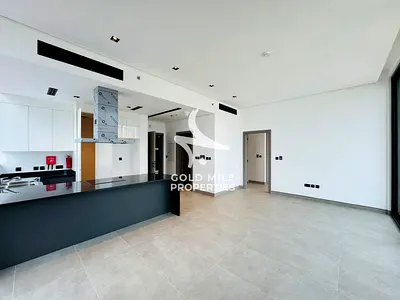 Elegant & Modern - Brand New - Prime Location - 1+Store