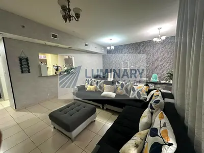 Well maintained big size balcony easy access 311 near to DSO