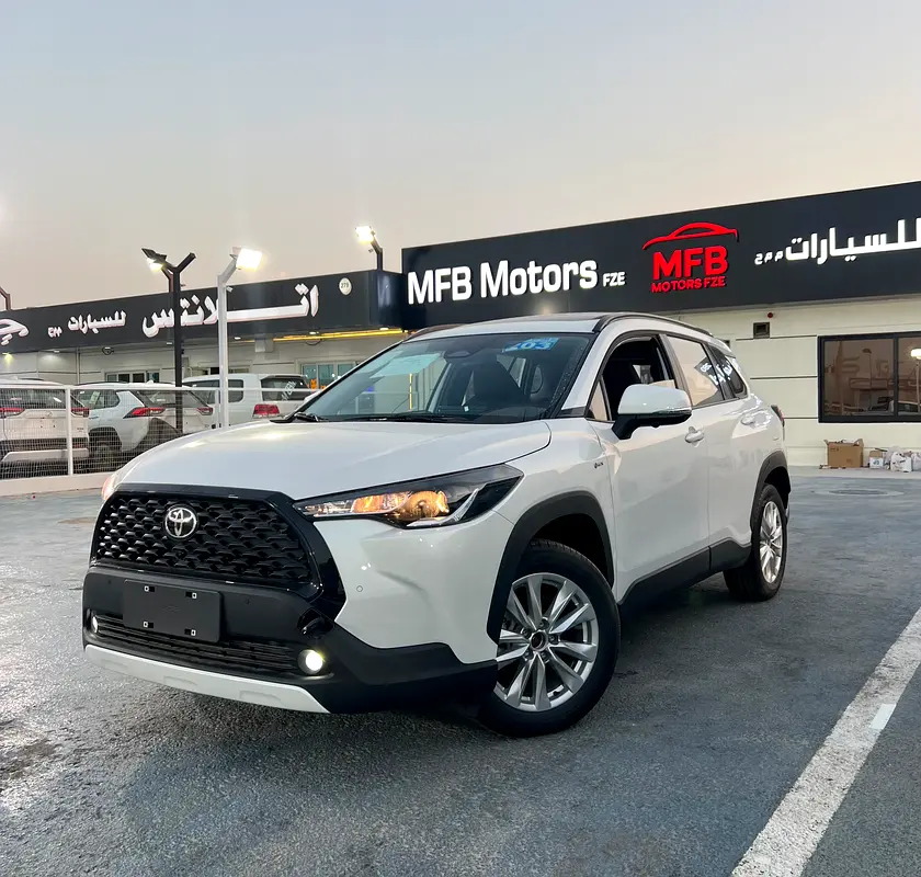 Toyota Corolla Cross 2025 — photo 1 of 18