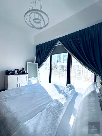 SPACIOUS FULLY FURNISHED 1 BHK || MARVELOUS LAYOUT || BOULEVARD VIEW || CHILLER FREE || READY TO MOVE IN
