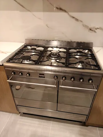Smeg Latest Model Top Gas Oven electric Cooker 90cm Double Oven For Sale