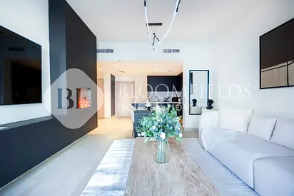 Upgraded Unit | Smart Living | Negotiable
