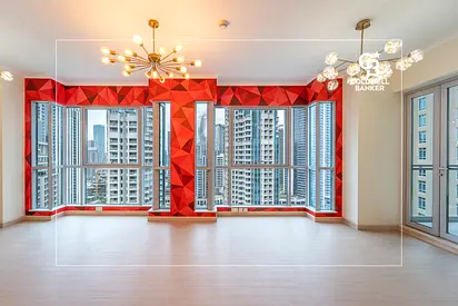 Large Layout | Renovated | 2 Bathrooms