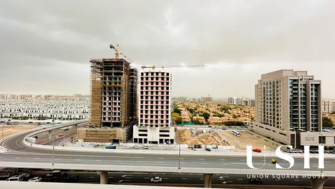 Furnished Studio | Chiller Free | Boulevard Views