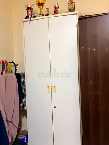 Sturdy White Wardrobe with Spacious Storage (2 door  5 rows)