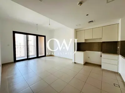 Large Layout | Modern | Bright | Vacant Soon