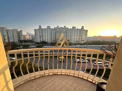Vacant | Best Deal | Close Proximity to Amenities