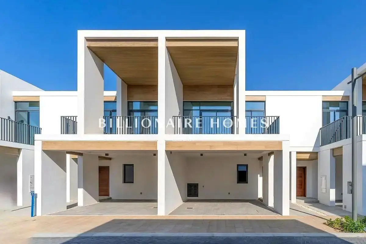 Close to Amenities | Prime Location | Urgent Sale