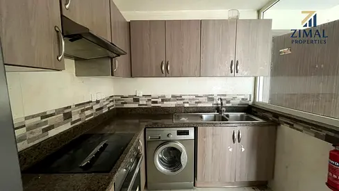 Modern 1 Bedroom Apartment | Fully Fitted Kitchen | Great Amenities