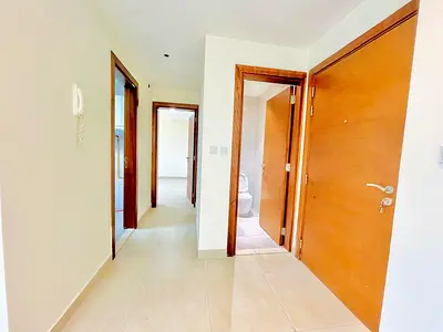 SPACIOUS 1 BEDROOM APARTMENT WITH 2 BATHROOMS IN NEW BUILDING PARKING INCLUDED ON PRIME LOCATION CONTACT US NOW