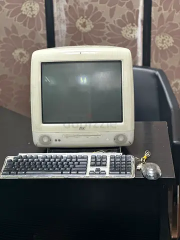 Vintage Retro Apple iMc G3 M5521 CRT Display Original keyboard and Mouse ( Without OS)