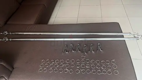 Set of 2 Silver Curtain Rods with Rings and Hooks