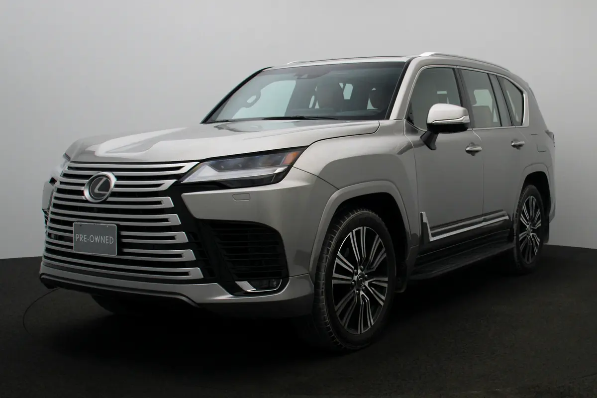 Lexus LX-Series 2024 — photo 1 of 20