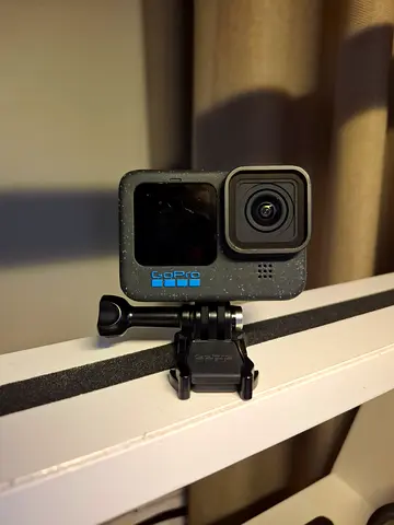 Go Pro Hero 12 black perfect condition with box