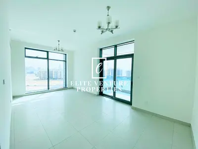 ELEGANT | CLOSED KITCHEN | PRIME LOCATION | SPACIOUS