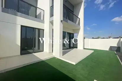 Corner Unit|Vacant Townhouse|Back to Back
