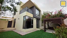 4 Bedroom + Maids Villa - Maple 2 I Excellent Condition I Ready to Move in