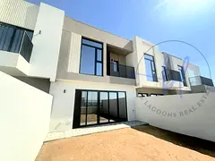 Green Views | Single Row Home | Exclusive Listing