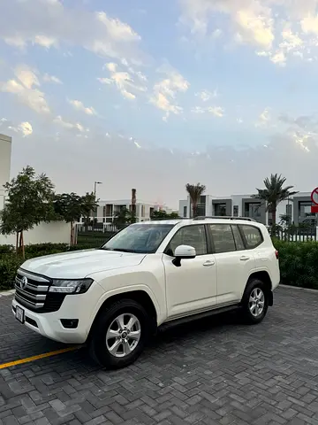 Toyota Land Cruiser EXR 4.0L | 2023 | GCC | Under Warranty | Low Mileage | No Accidents