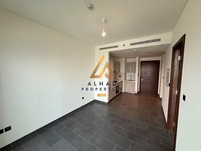 Brand New | 1BR+Powder | Creek View