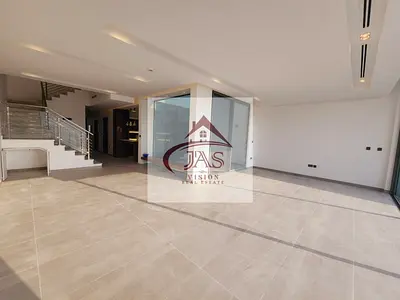 LUXURY PREMIUM TOWNHOUSE | 3600 BUA | NEAR METRO | PRIME LOCATION