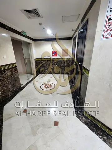 شقة بغرفة نوم واحدة وصالة مع شرفة في مويلح - موقف سيارات مجاني - 40,000 درهم إماراتي