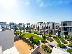 Green View | Morning Sun | Roof Lounge