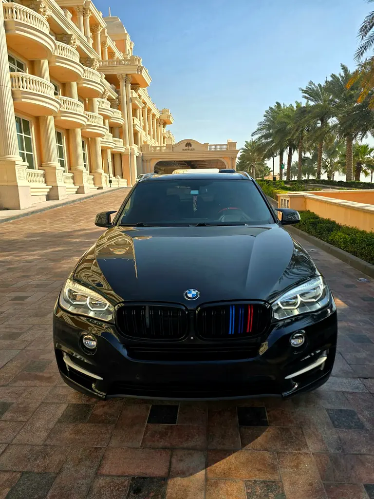 BMW X5 2016 — photo 1 of 14
