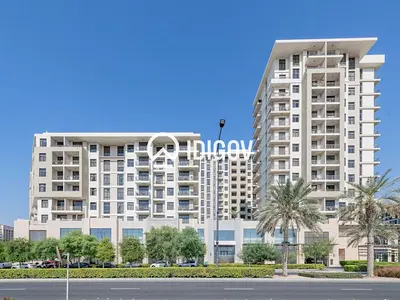 High Floor | Family Community | Park View