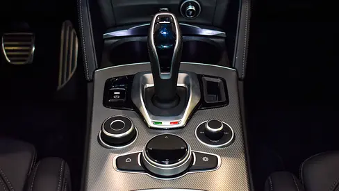 Alfa Romeo Stelvio Veloce, миниатюра 16