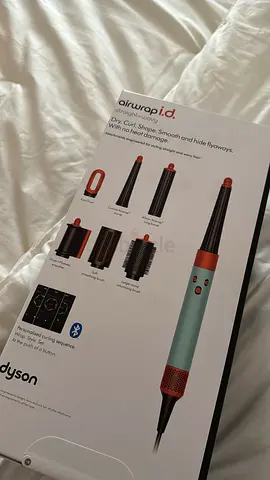 Dyson Airwrap i.d. styling set - boxed as new