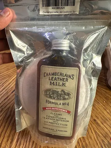 Chamberlains Leather Milk - Leather Conditioner for shoes