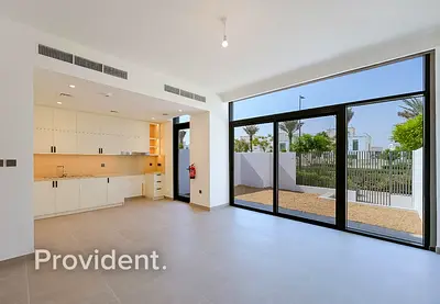 Next to Amenities | PHPP | Tenanted