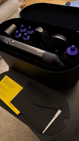 Dyson Airwrap Complete (Black/Purple) – Full Set, Gently Used