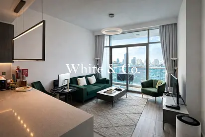 Spacious | Skyline View | Furnished