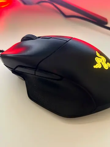 Mouse razer 273 dirhams in Amazon