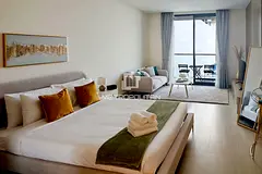 Bright Studio | Prime Spot | Modern Finishes