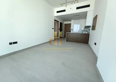 Hot Offer | Ready To Move | High Floor
