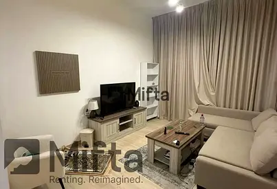 Corner 2BR | Closed Kitchen | Spacious Layout