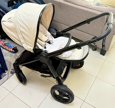 Mamas and Papas Ocarro Stroller in excellent Condition