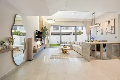 30% OFF | All Bills Included | Premium Townhouse