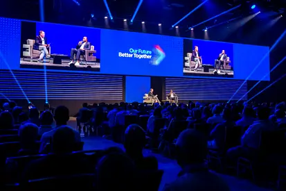 Highly Professional Photographers 199AED top videographer Freelance photography videography