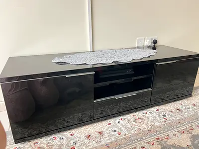 Tv table