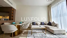 VACANT | FURNISHED | STUDY | TOP FLOOR